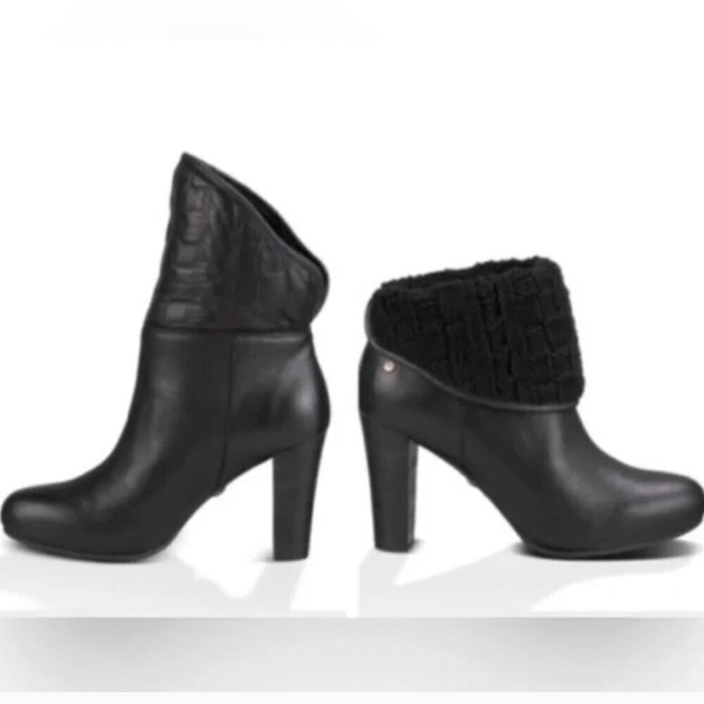 UGG Dandylion Tres Black Leather Knit Ankle Booties Size 7.5 fold down tops